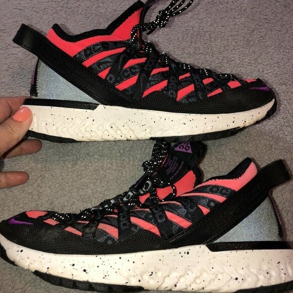 NIKE ACG React Terra Gobe Trail Running Shoe Bright Crimson BV6344-600 - Picture 14 of 16